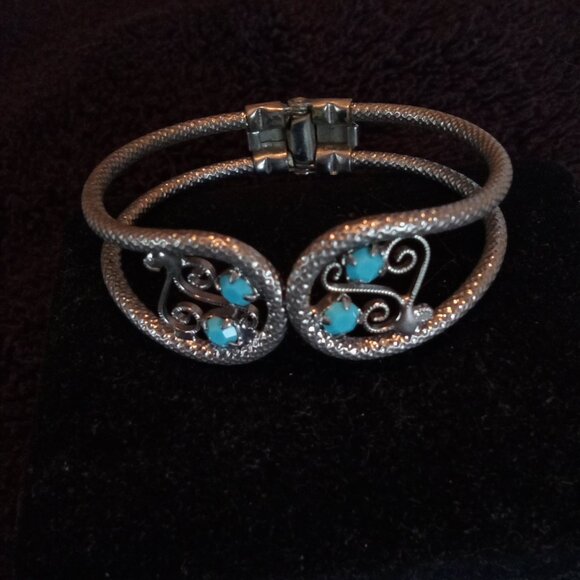 Vintage Silver Tone /Turquoise 6.5" Bracelet - Picture 3 of 5